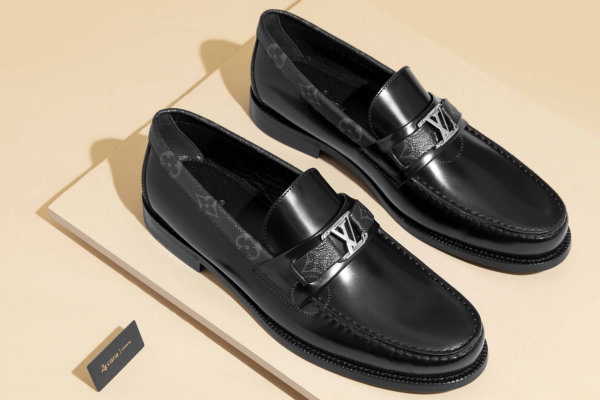 LV Rivoli Loafer